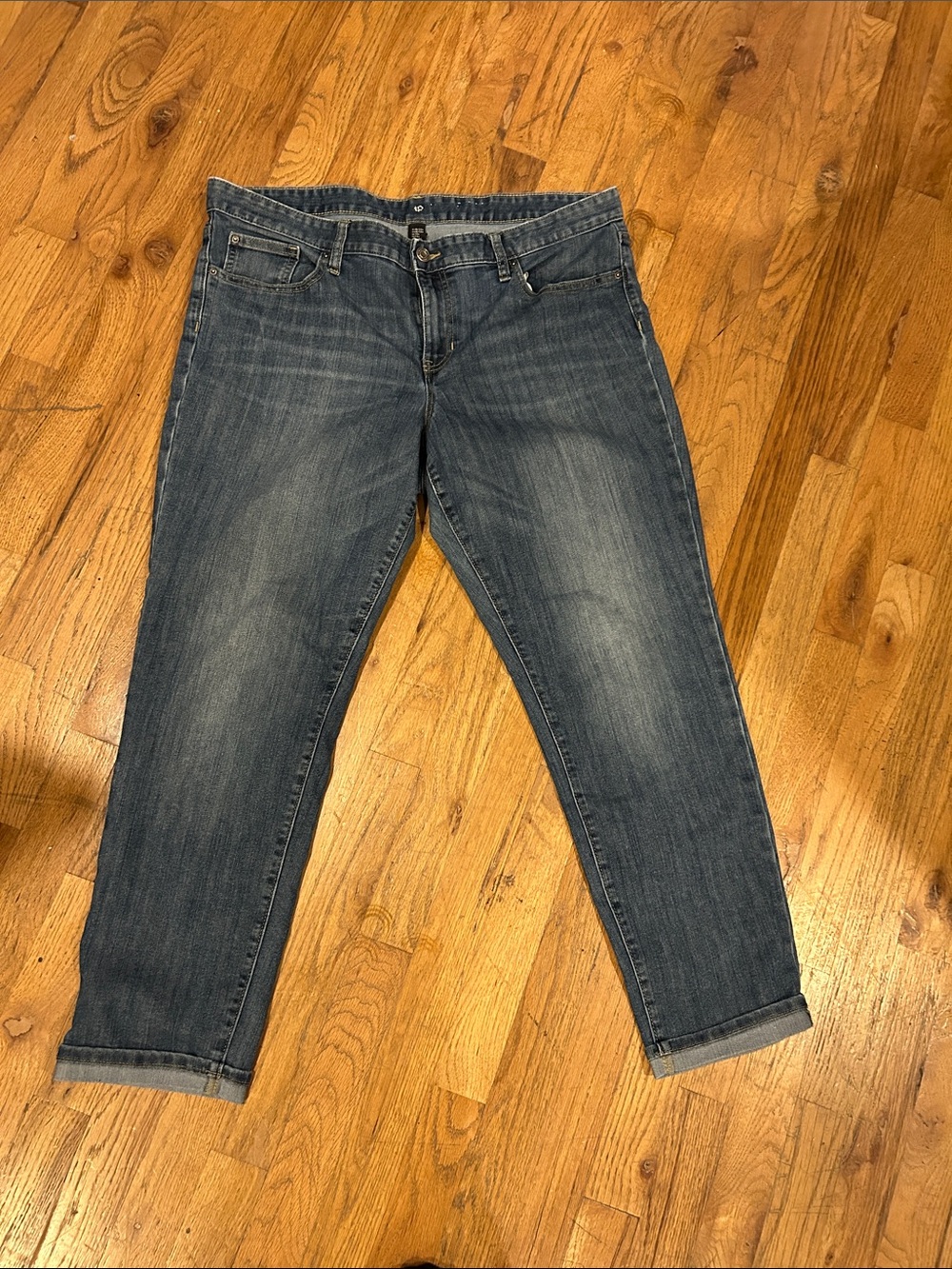 Women’s gap boyfriend jeans 16